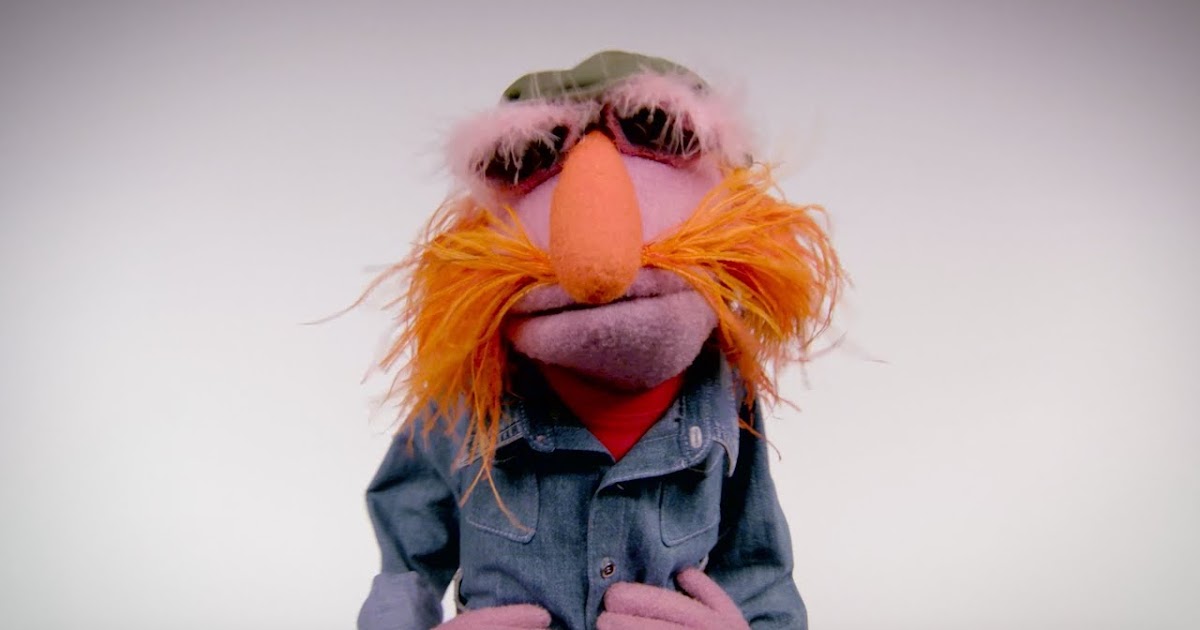 muppet with long hooked beak